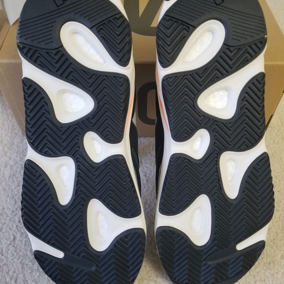 ADIDAS YEEZY BOOST 700 SIZE 14 GREY "WAVE RUNNER" - Picture 6 of 8